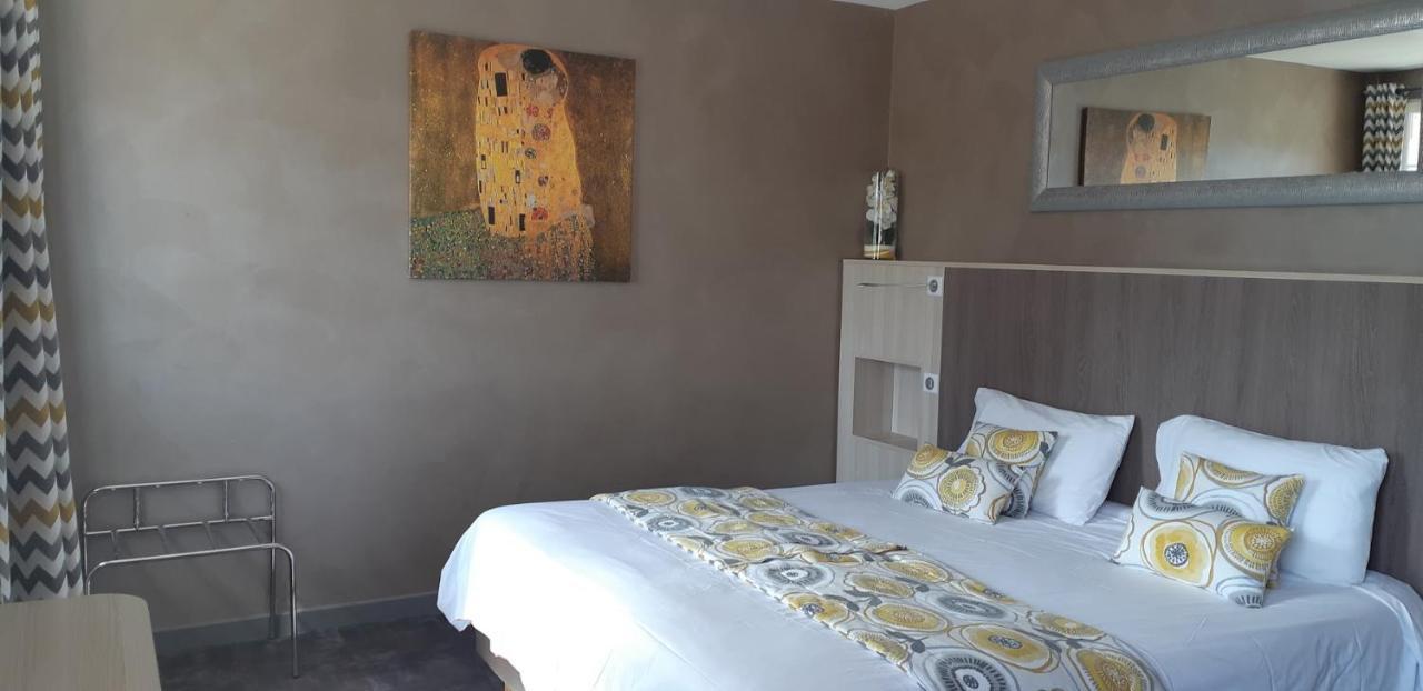 Logis Hotel Beau Site Loubaresse  Екстериор снимка