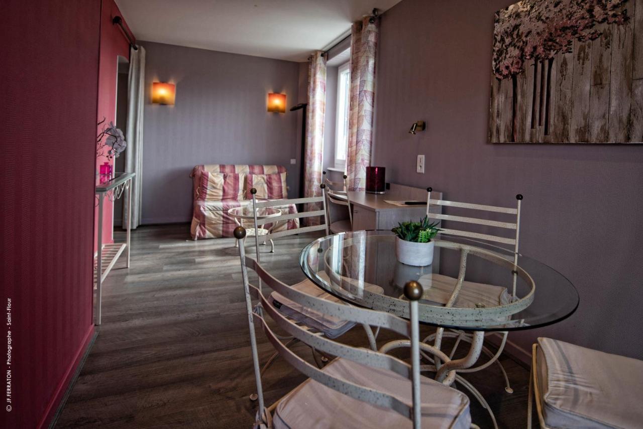 Logis Hotel Beau Site Loubaresse  Екстериор снимка